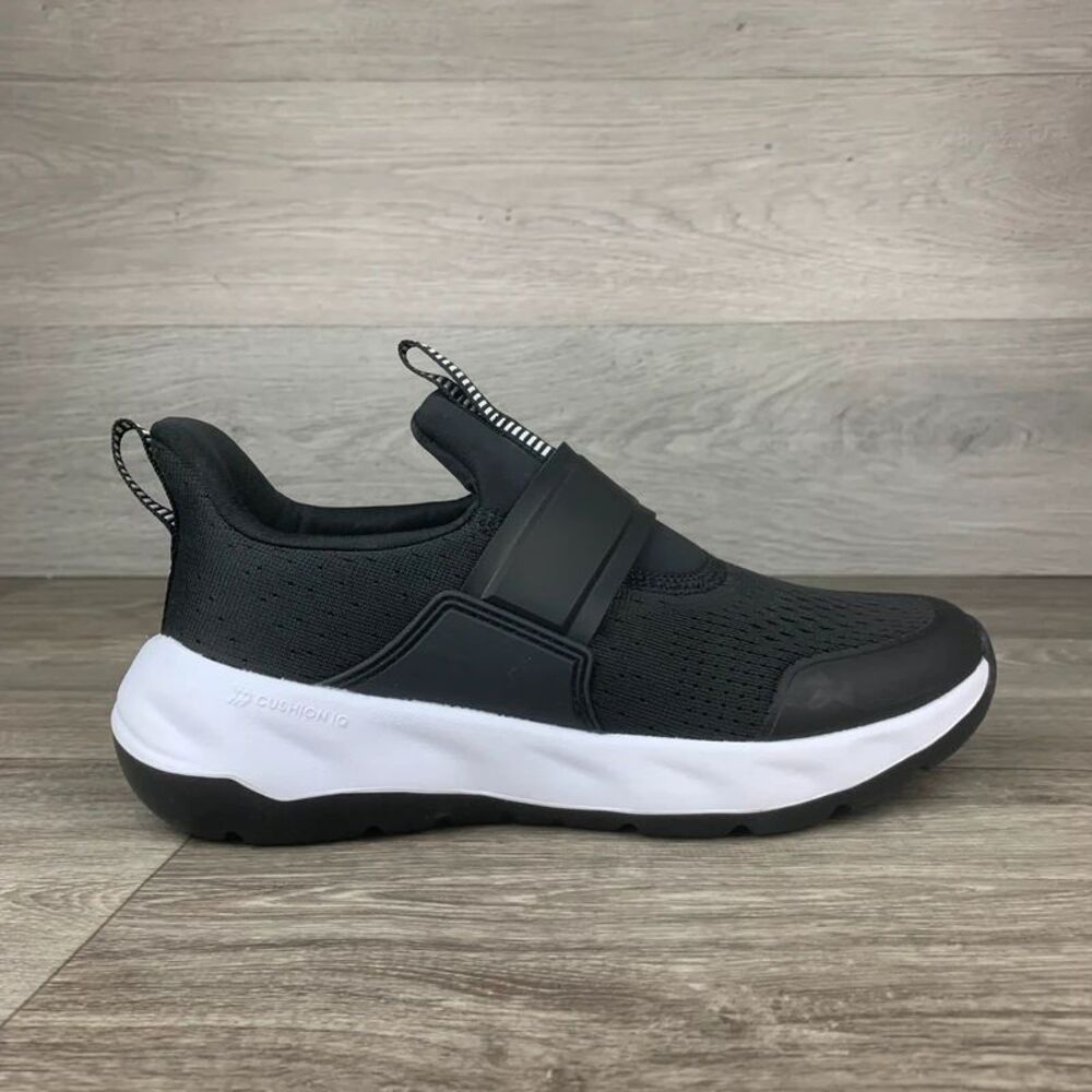 Boys Kids' All In Motion Slip-On Shoes/ Sneakers size 2